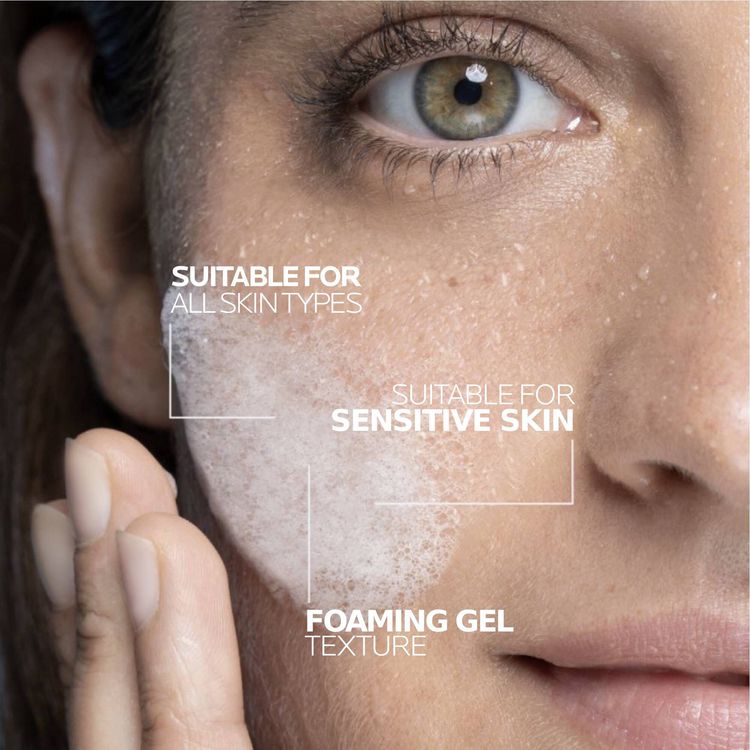 LRP VIT C GEL MOUSSANT PURIFYING CLEANSER 200ML